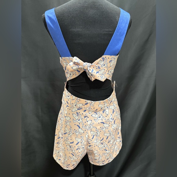 Fun and cute Snoopy romper! - Picture 4 of 11